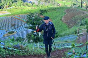 BIB: 1449
                            <button type="button" onclick="openModal(13383470)" class="btn btn-primary btn-sm float-right btn-popup" data-toggle="modal" data-target=".modal-high-quality">
                        <i class="fas fa-shopping-cart"></i> Add to Cart
                    </button>
                                            <button type="button" onclick="isThisMe(13383470, true)" class="btn btn-success btn-sm float-right btn-popup btn-isme hidden" data-toggle="tooltip" data-placement="bottom" title="นี่คือรูปของคุณใช่ไหม คลิกที่นี่เพื่อเอาเข้าอัลบั้ม">
                        <i class="fas fa-plus"></i> Add to album
                    </button>
                    <button type="button" onclick="isThisMe(13383470, false)" class="btn btn-warning btn-sm float-right btn-popup btn-isnotme hidden">
                        <i class="fas fa-ban"></i> Remove from album
                    </button>